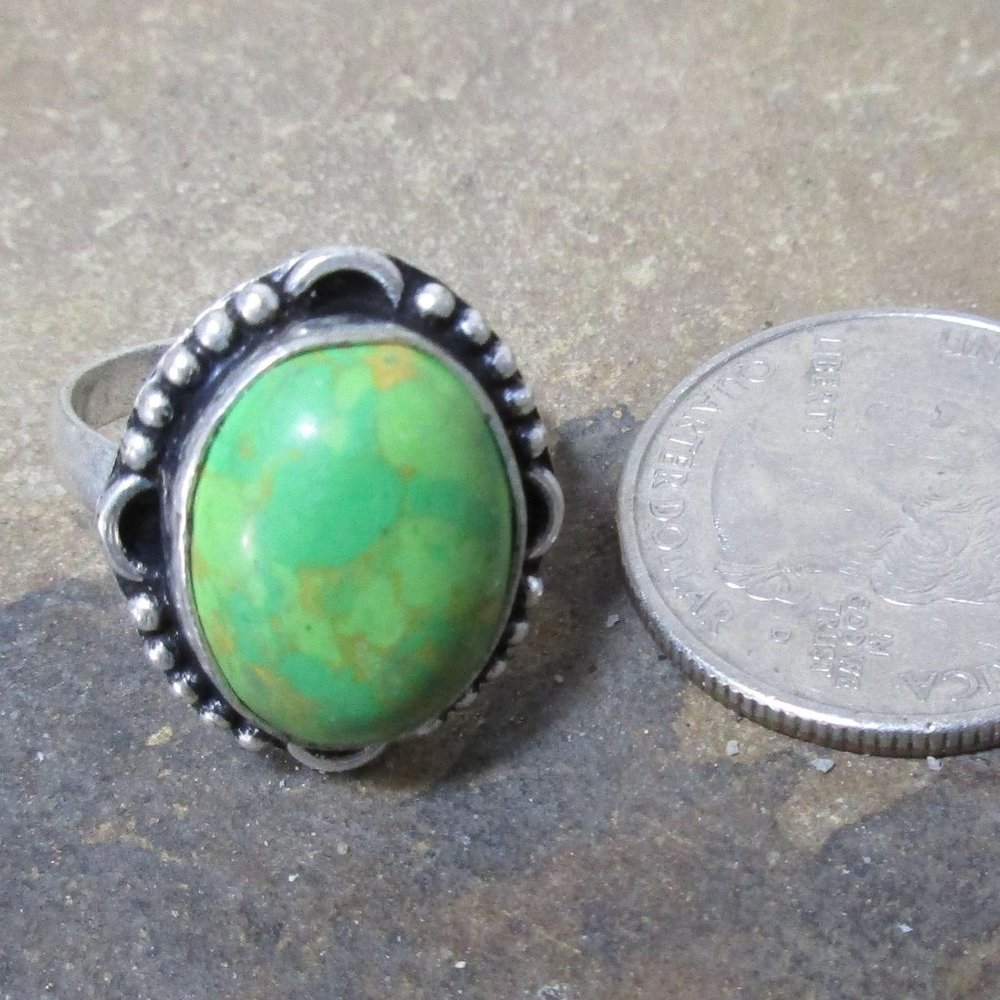 2044 Faux green mohave turquoise ring Size 8
